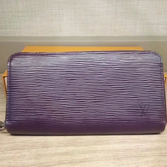 EUC LV Bicolor Cassis/Fuchsia Epi Zippy Long Wallet Full Inclusion! - Picture 1 of 16